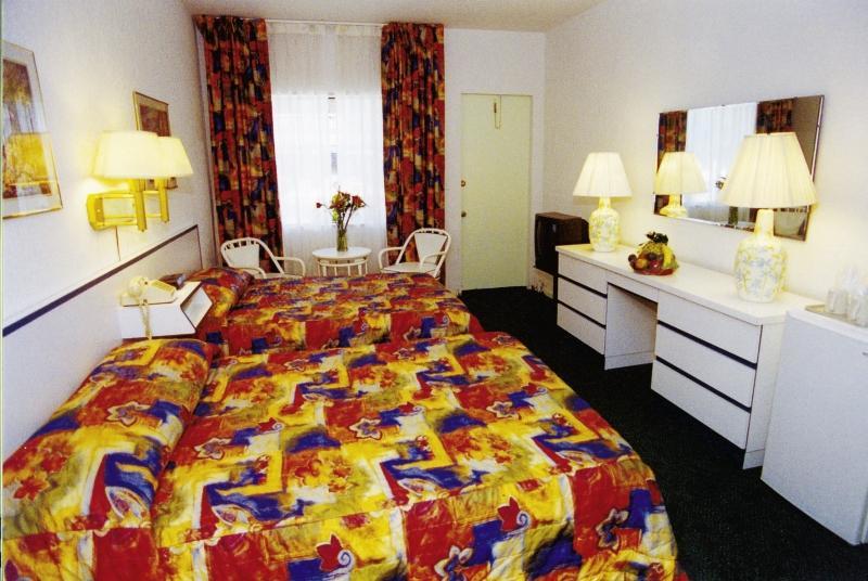 Travelodge Monaco Beach Resort Sunny Isles Beach Εξωτερικό φωτογραφία