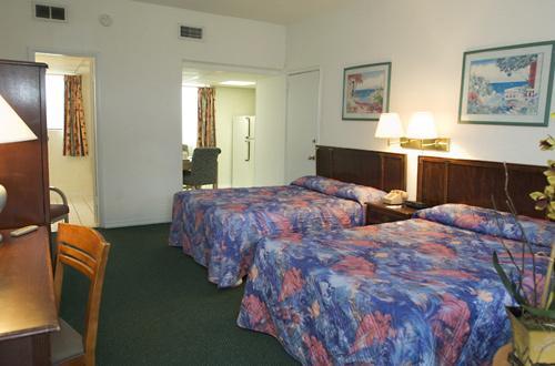Travelodge Monaco Beach Resort Sunny Isles Beach Εξωτερικό φωτογραφία
